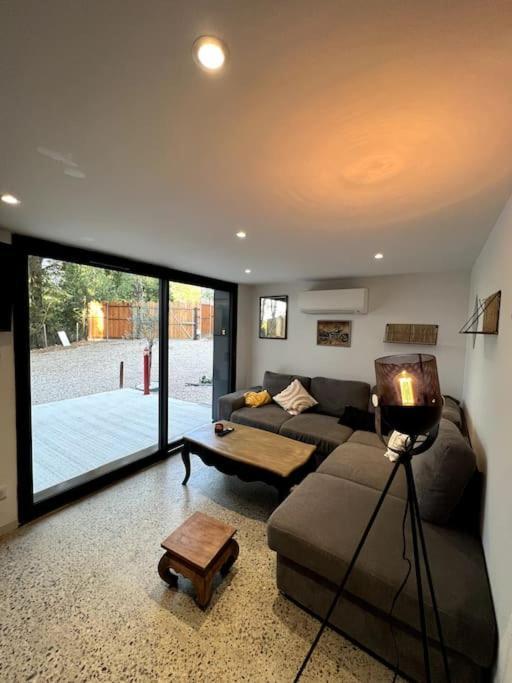 Apartamento Le Petit Coin Du Fau Montauban Exterior foto